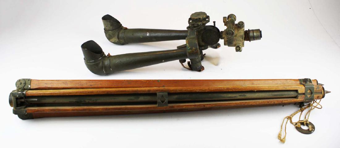 US WWII trench "scissors" cased binoculars: US WWII trench "scissors" cased binoculars, case, & tripod, leather case marked B.T. & B. Co