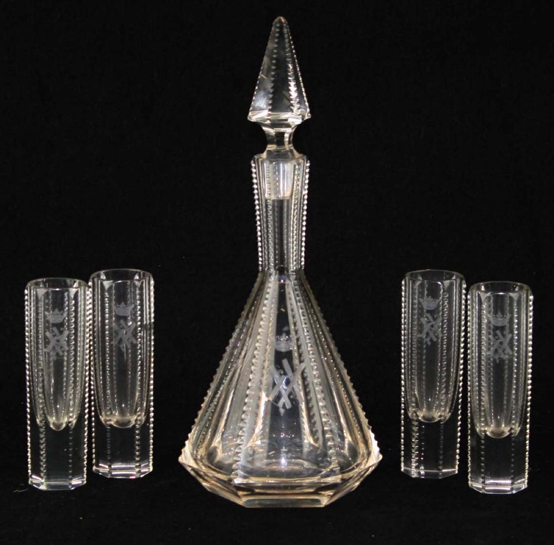 Cut crystal decanter with Russian crest (1 of 6)