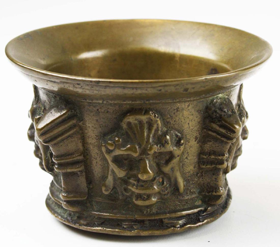 16th c Spanish bronze apothecary mortar (1 of 6)