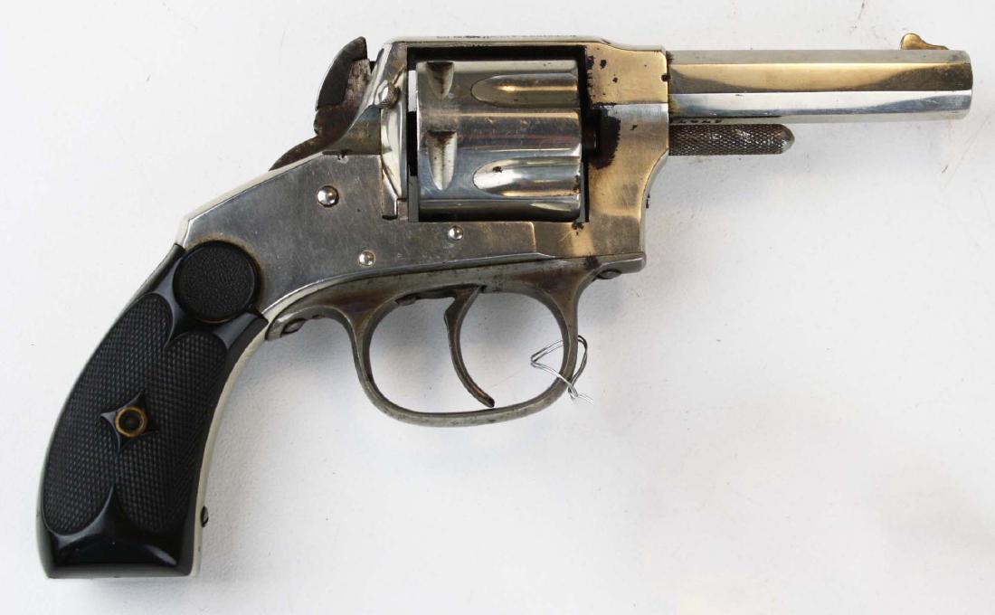 Hopkins and Allen Bulldog: Hopkins and Allen Bulldog in .32 Centerfire- This firearm is to be sold in accordance with Federal Law and will require an FFL background check or transfer.