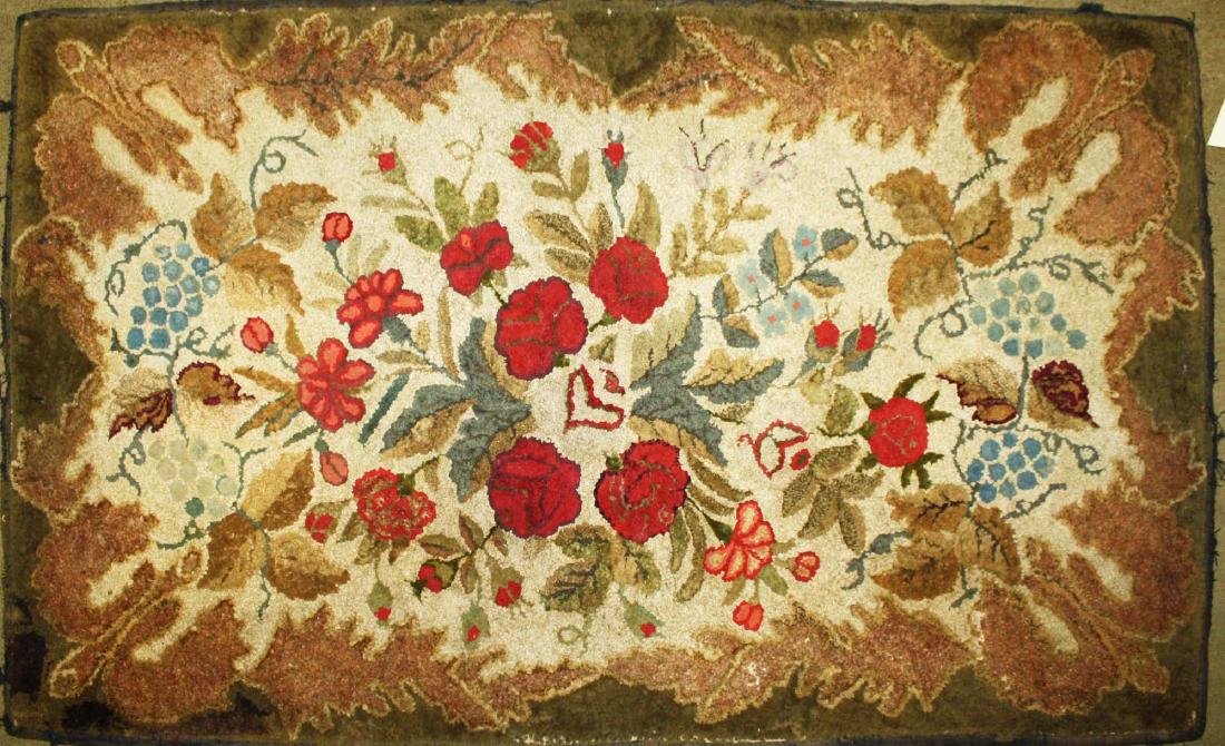 late 19th c Waldoboro type hooked rug (1 of 6)