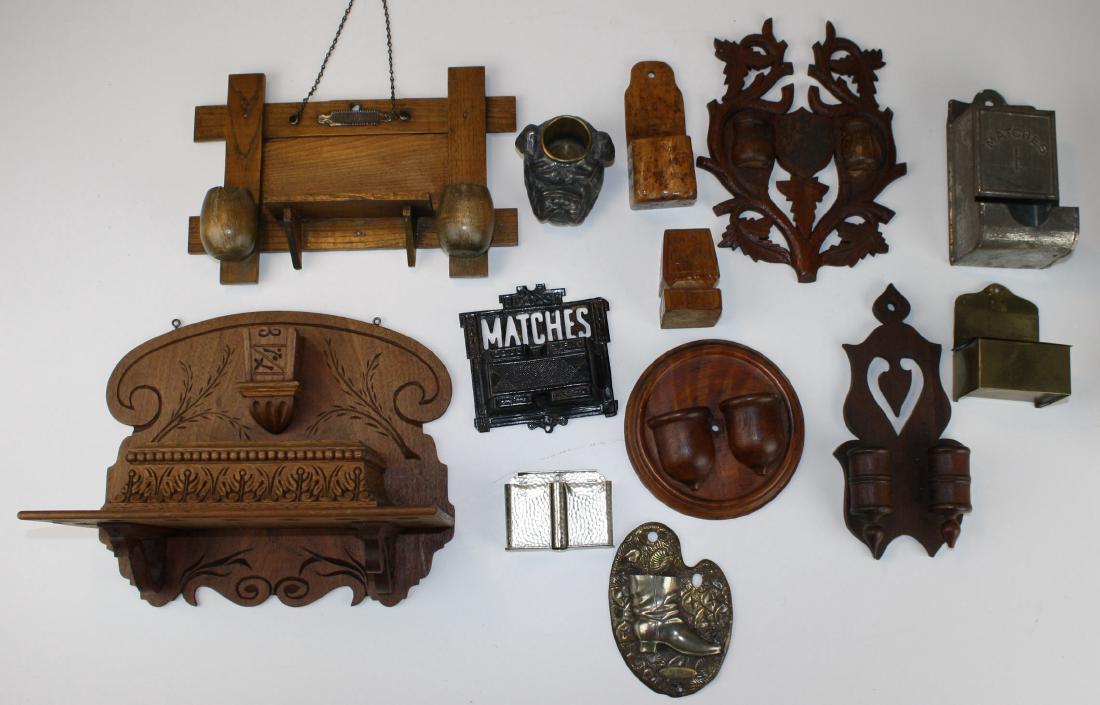 Lot of Wooden matchsafes etc (1 of 5)
