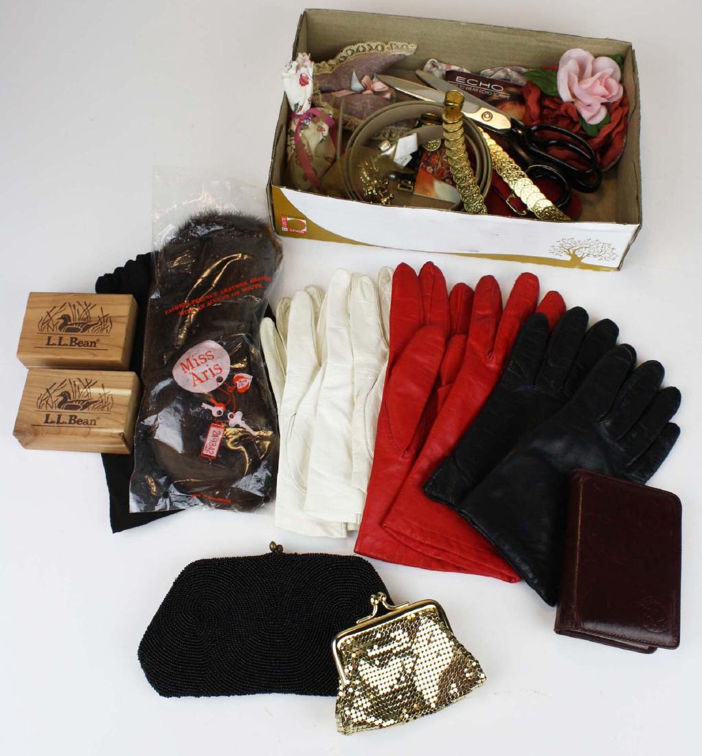 20th c hatboxes, kid gloves, sewing items: 20th c hatboxes, kid gloves, purses, sewing items