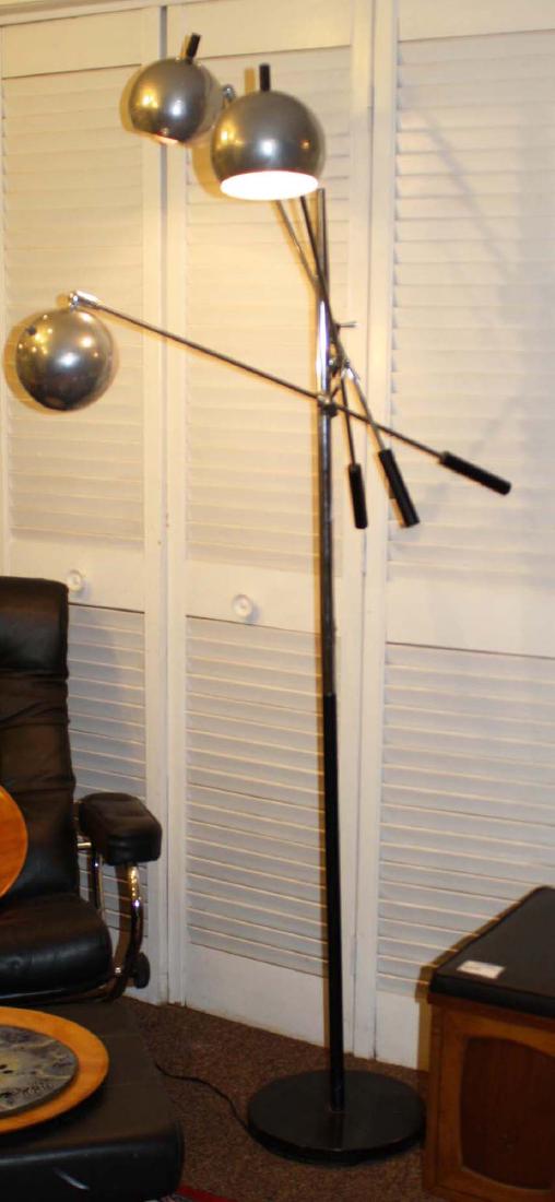 Mid Century Eyeball lamp (1 of 1)