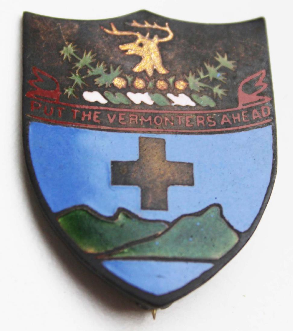 Vermont enamel shield pin (1 of 4)
