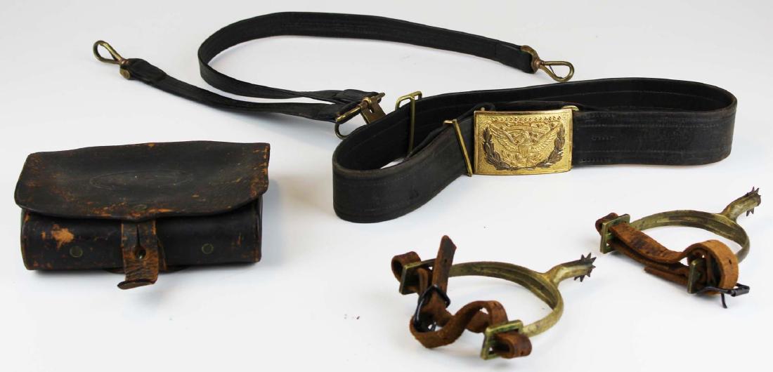 post Civil War US cartridge box, belt, spurs: post Civil War US cartridge box (marked 17 under flap), belt with shoulder strap & gilt brass eagle belt buckle, sold with unmarked cavalry spurs