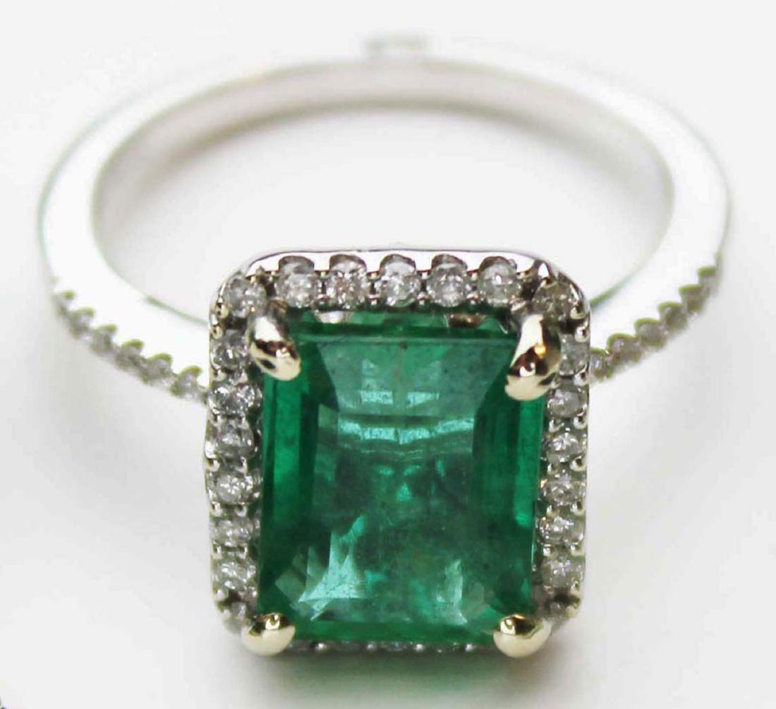 Emerald, diamond & white gold ladies ring (1 of 4)
