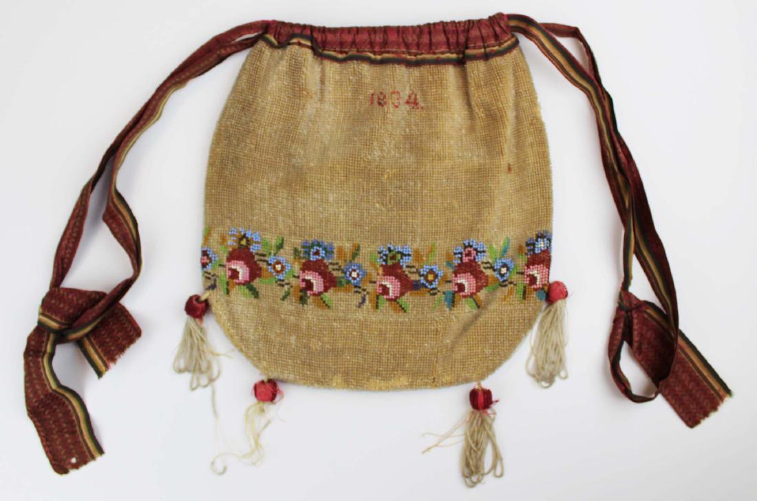 dated 1834 beaded bag or pocket (1 of 10)