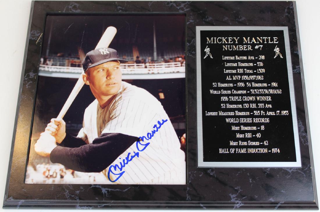 Signed Mickey Mantle photograph (1 of 5)