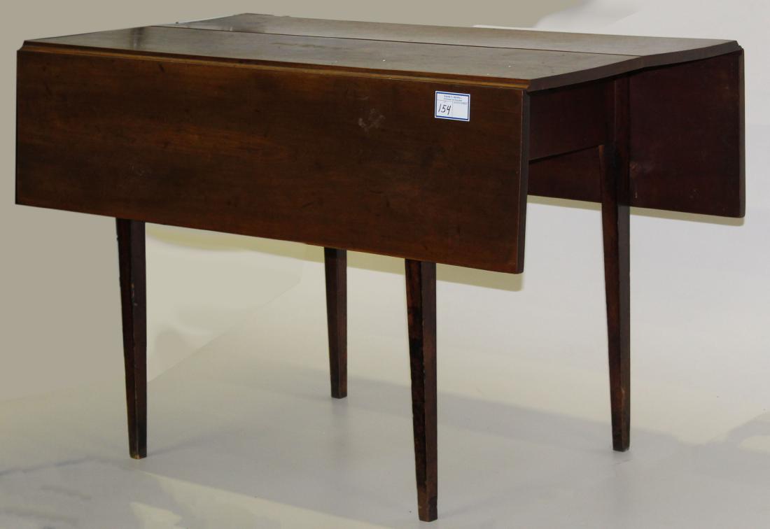 Hepplewhite Cherry DL Table (1 of 1)