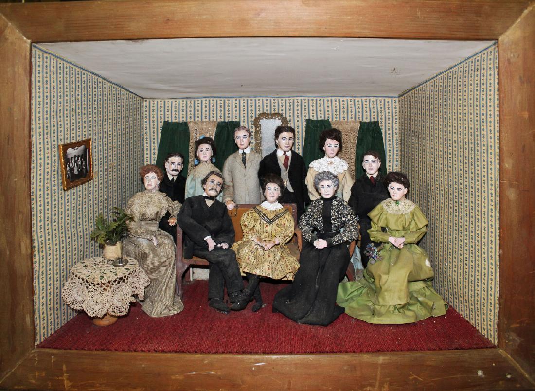 folk art diorama of Fatz family, Newark, NJ (1 of 1)