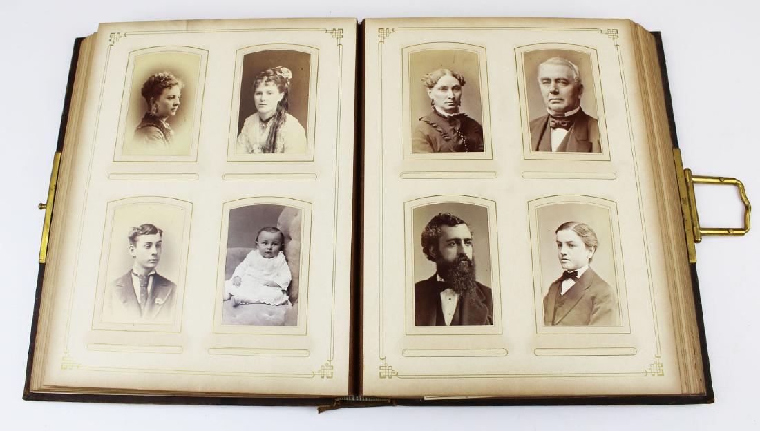 Civil War era photo album 18 soldier cdv's (1 of 13)