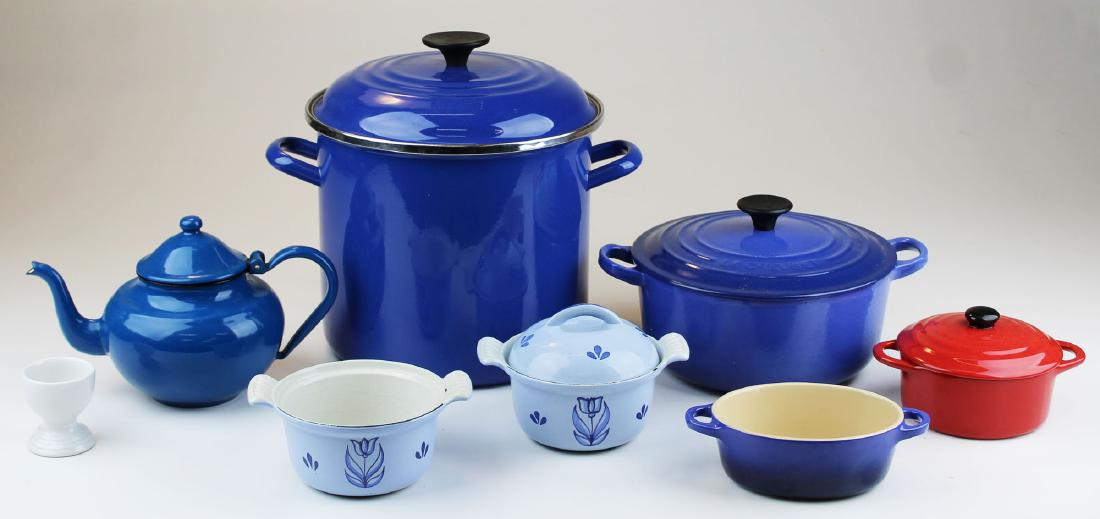 Le Creuset, other enamel & porcelain cookware (1 of 1)