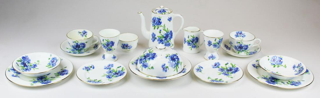 Hammersley bone china 16 pc. Breakfast set: Hammersley English bone china porcelain 16 pc. Breakfast set ensemble for 2 decorated with bachelor's button flowers, consisting of tea pot, sugar, creamer, 2 cups and saucers, two egg cups, two bowls