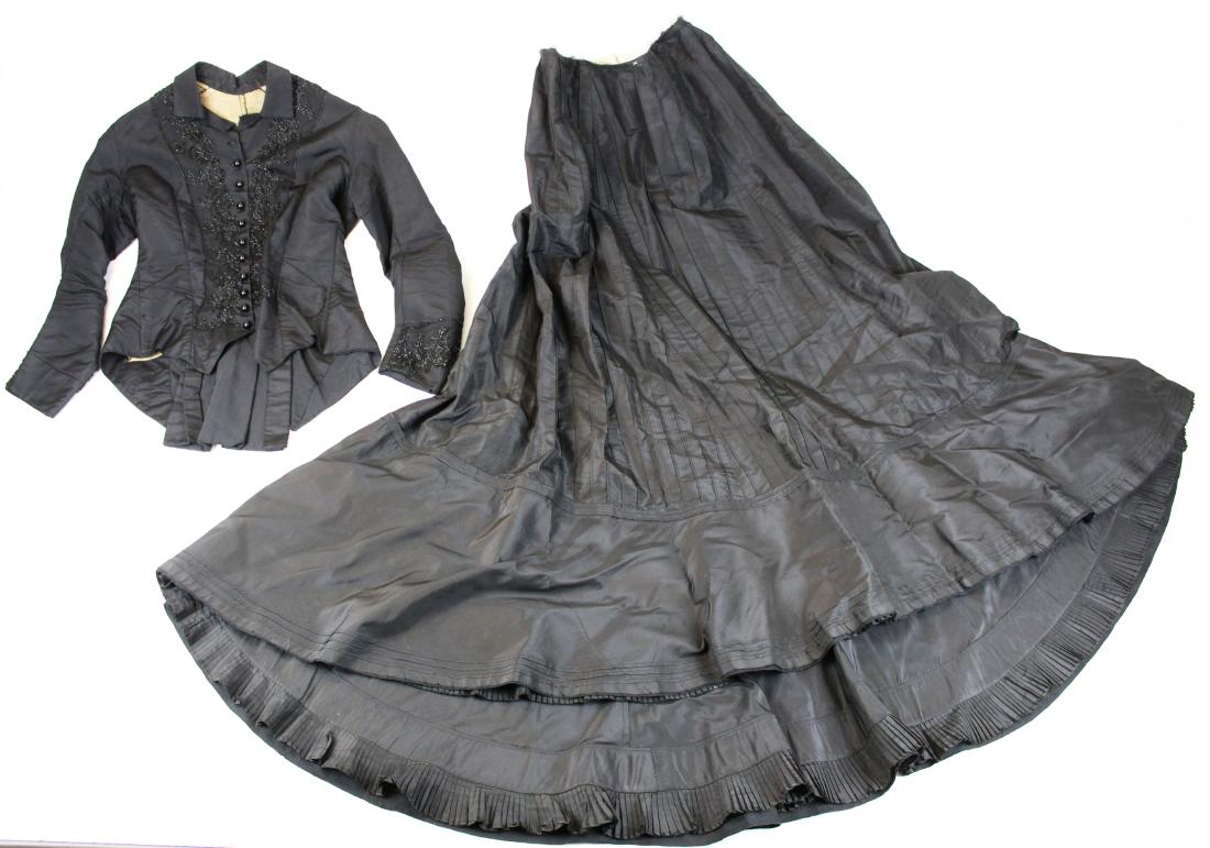 ca. 1870 Victorian black 2 part dress with train (1 of 16)