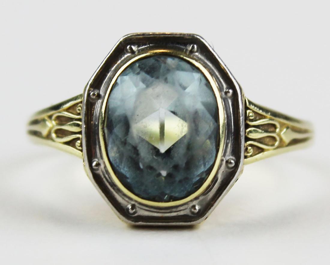 Oval cut aquamarine ring (1 of 7)