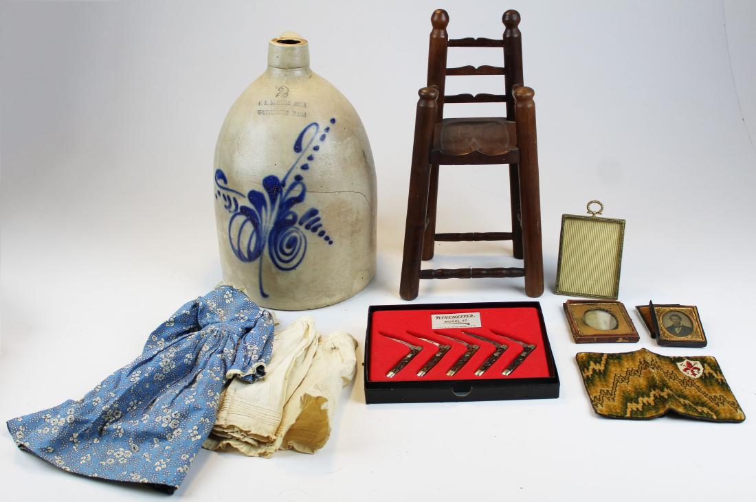 Winchester pocket knives, doll chair, blue jug (1 of 6)