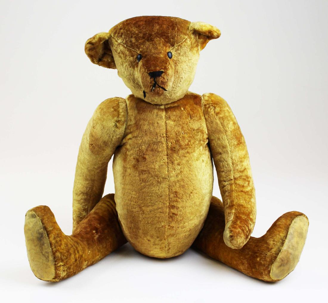 early 20th c humped back Teddy bear (1 of 8)