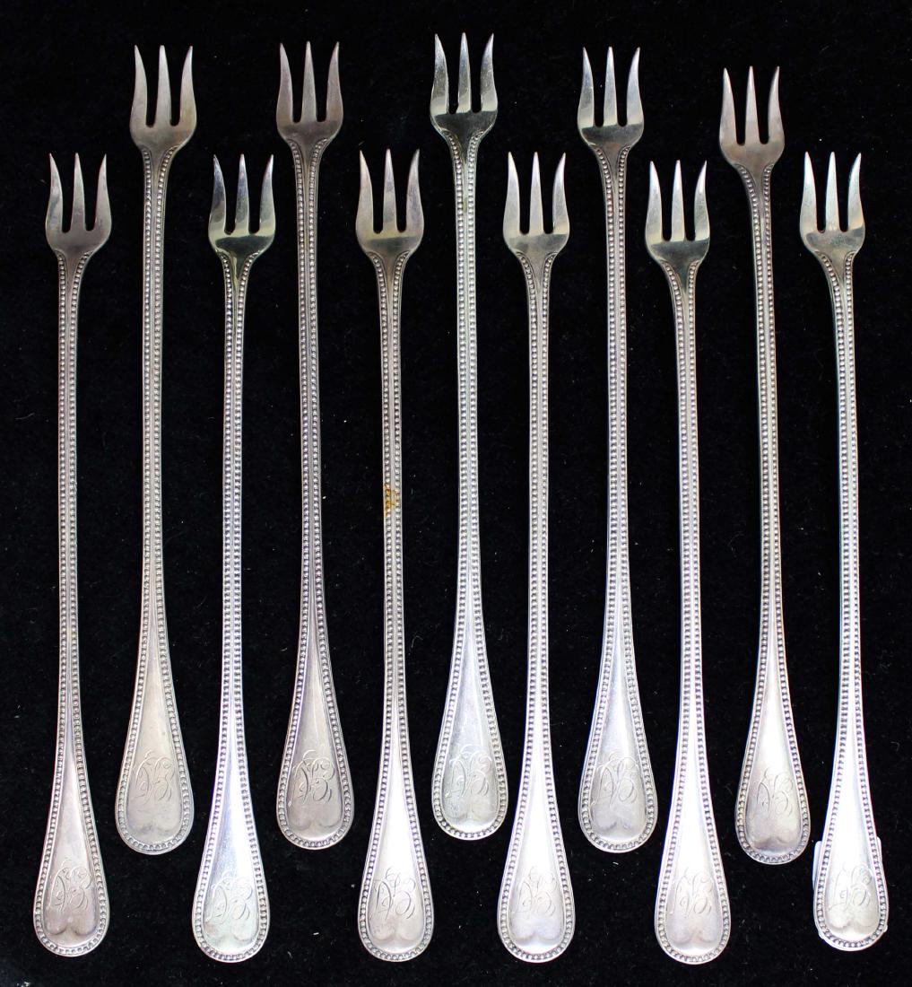 11 Durgin Bead sterling silver seafood forks (1 of 6)