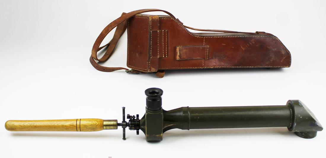 WWI Ross, London No. 14 trench periscope: 1914-1917 Ross, London leather cased No. 14 14" trench periscope, overall length assembled 28 1/2", case size 17" x 6" x 4"