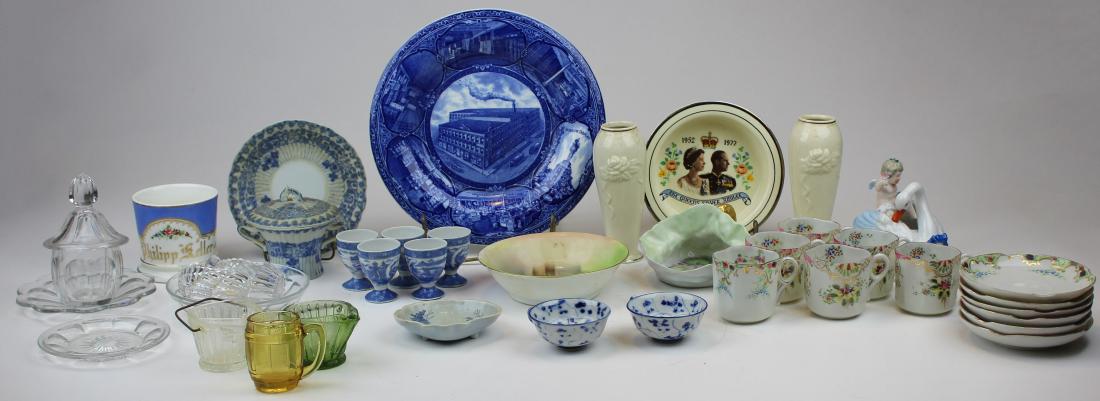 lot of glass and china incl. Royal Bayreuth: lot of mixed glass and china including Royal Bayreuth dish, KPM figure of cherub in swan, 6 demitasse cups and saucers, handpainted porcelain shaving mug, 5 blue willow egg cups, Chinese blue and whit