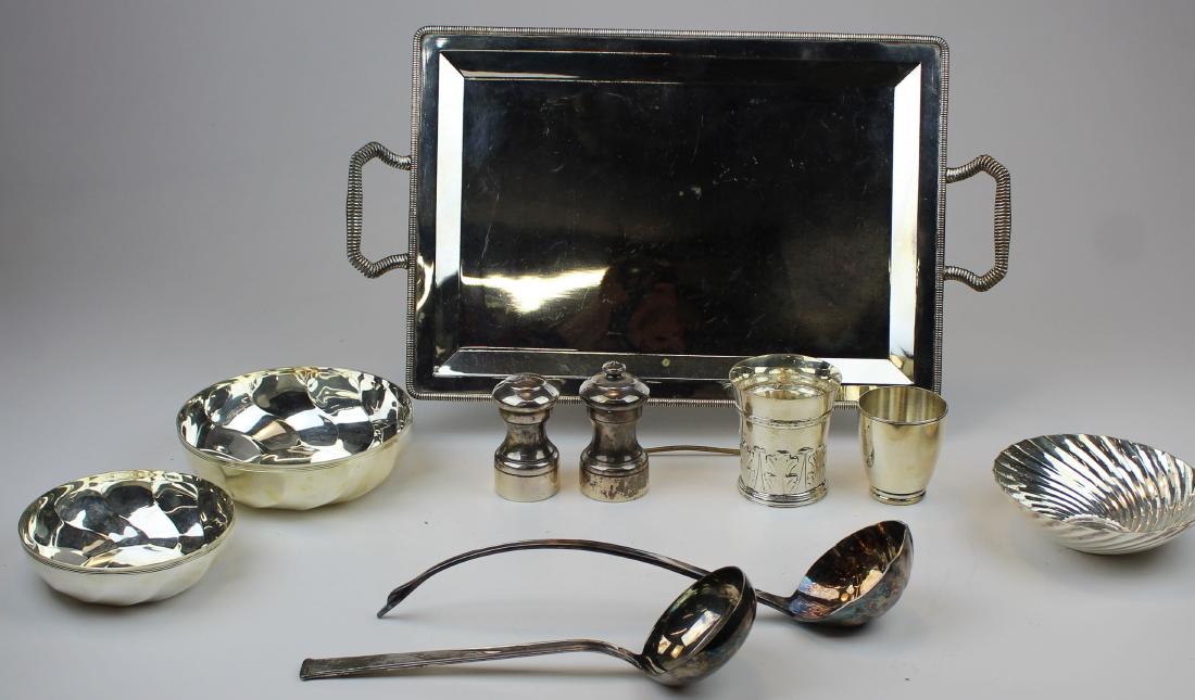 20th c Continental silver plate incl Christofle: 20th c Continental silver plate including Christofle bowls, Gorham Metropolitan Museum 17th c NE replica cup, Gorham Met replica Tang Dynasty ladle, sterling salt & pepper, etc