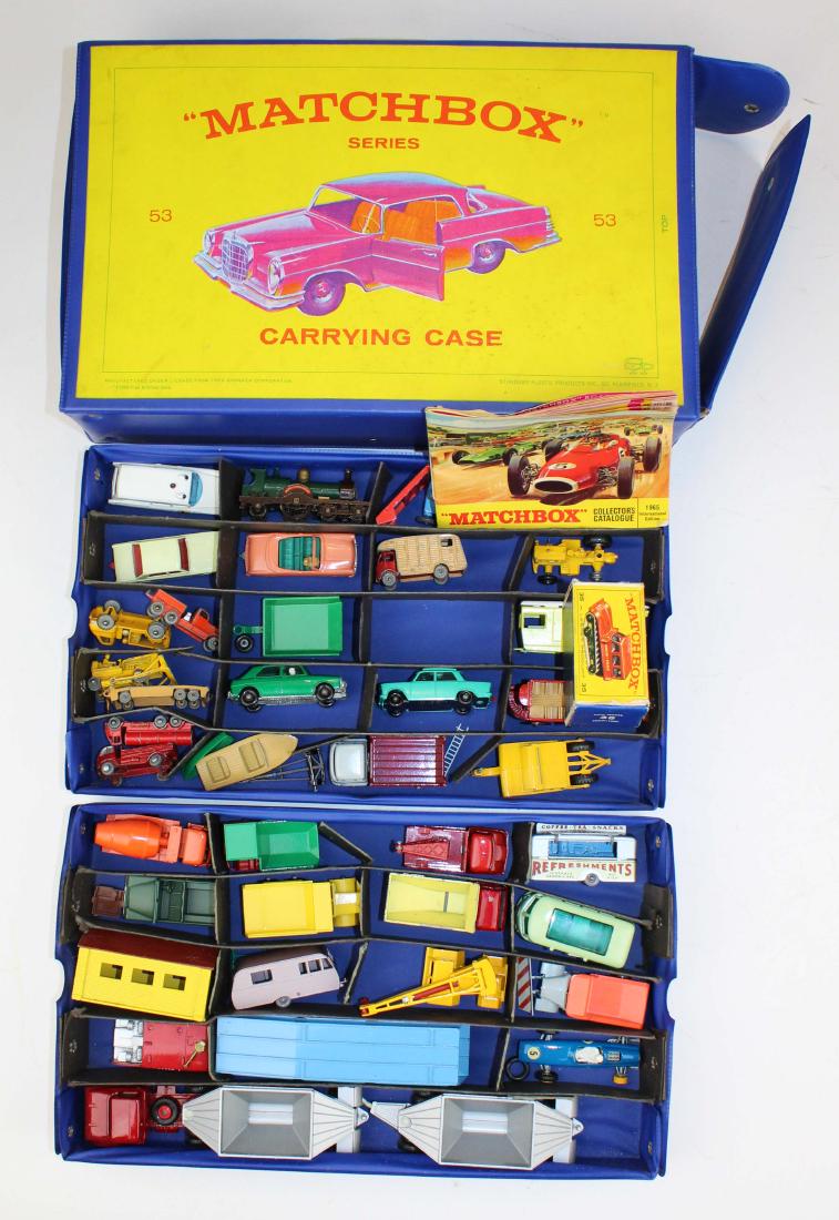 ca 1965 Matchbox cars with collector case: 1965 Matchbox case with cars, 1965 collector catalogue (33 pcs)