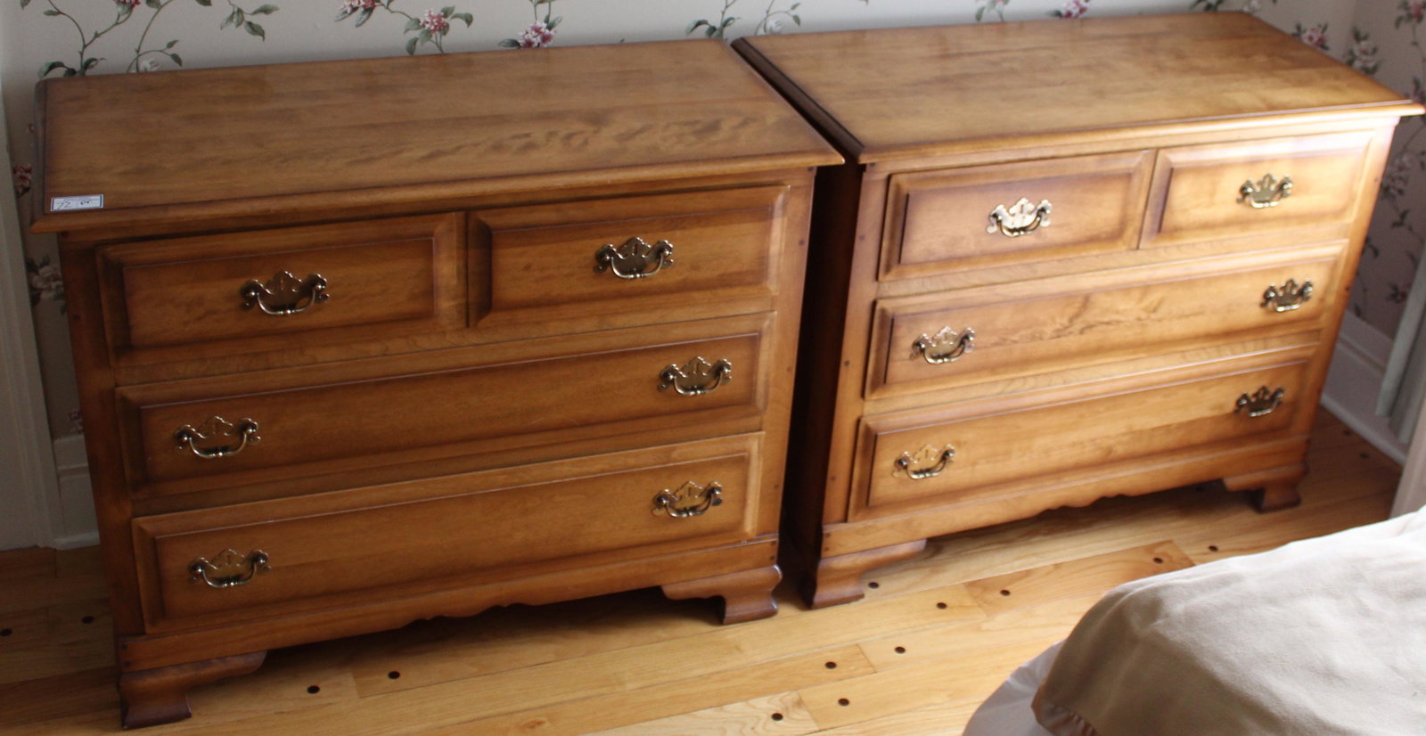 pair of Cushman VT birch 3 dwr chests: pair of Cushman Colonial Creations Bennington, VT 3 dwr rock maple style chests 44" x 20" x 34"