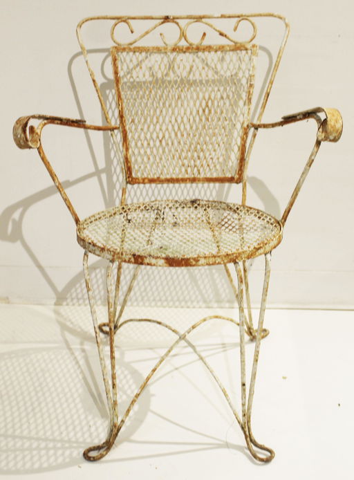 4 Wrought Iron And Steel Mesh Patio Chairs Sep 20 2019