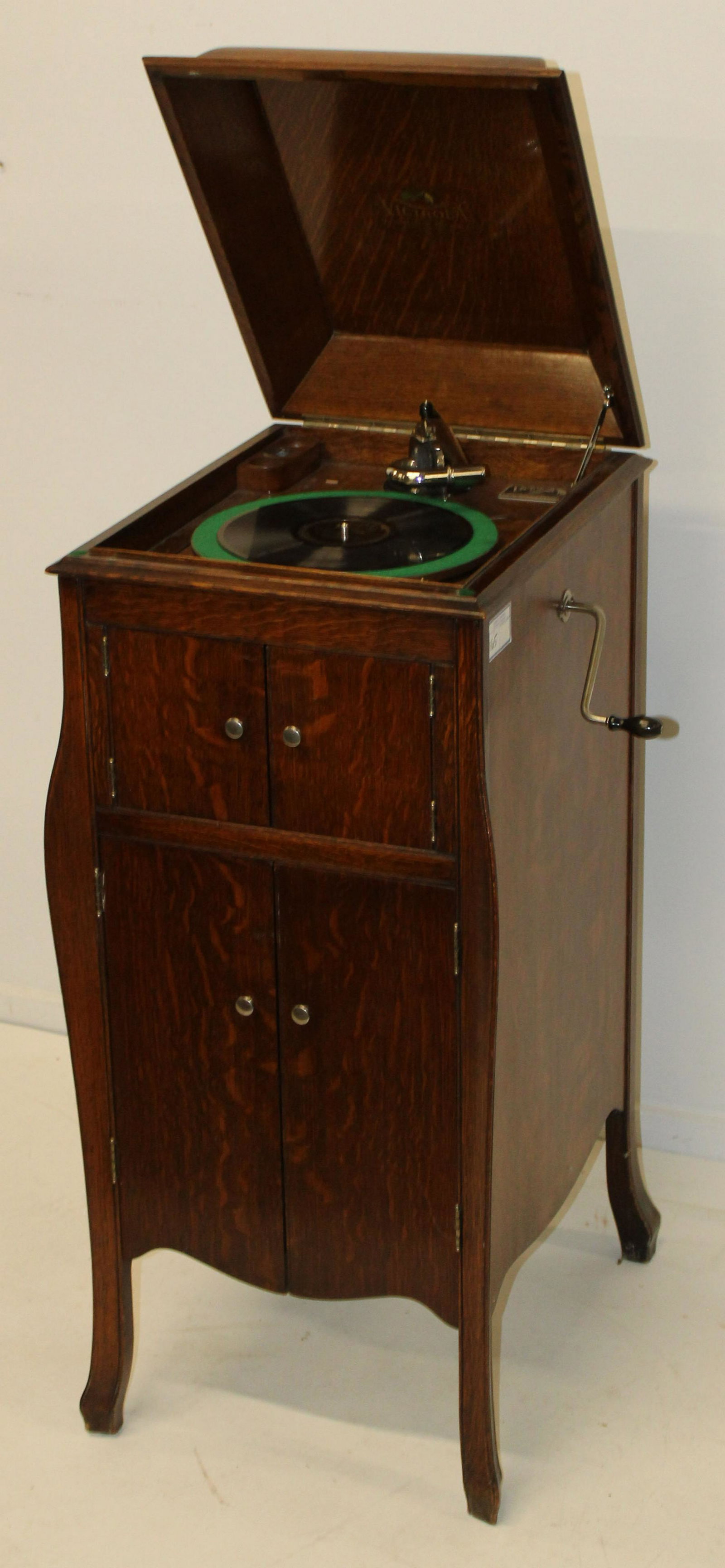 Victor Victrola X quartersawn oak case phonograph: Victor Victrola Model X floor model phonograph in scarce quartersawn oak case retaining original finish, in working condition, some flaking of finish on top 43" x 18" x 21"