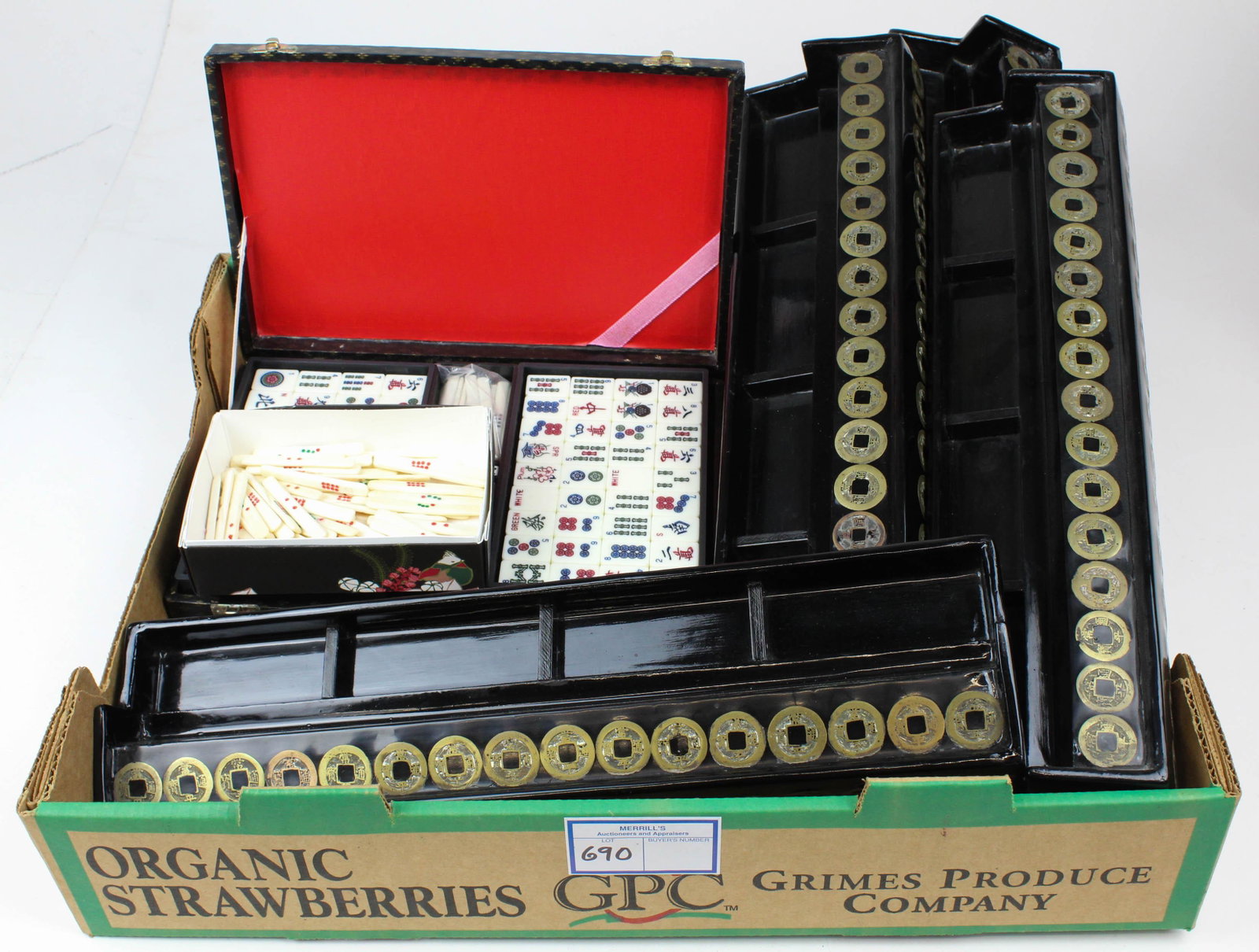 Mahjong Tile Racks, Cased Set, Betting Sticks: Mahjong lacquered tile racks with coins, cased mahjong set, bone betting sticks, etc
