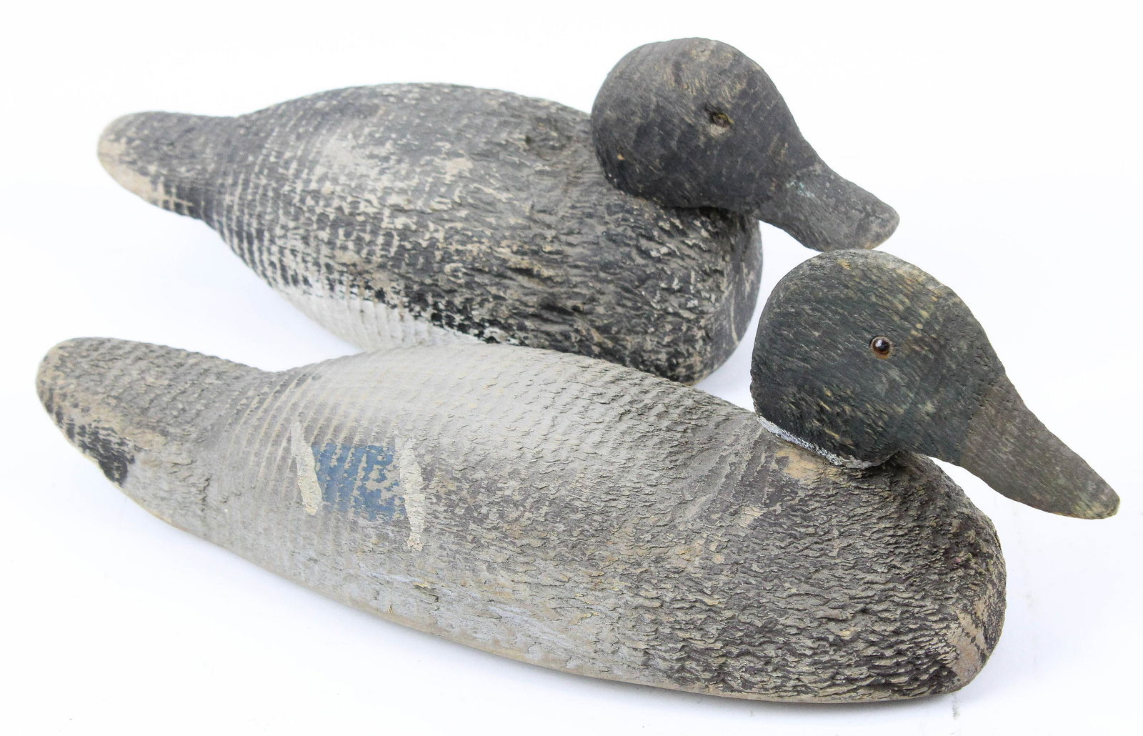 Two Victor Animal Trap Co decoys Jan 24, 2020 Merrill's Auctioneers