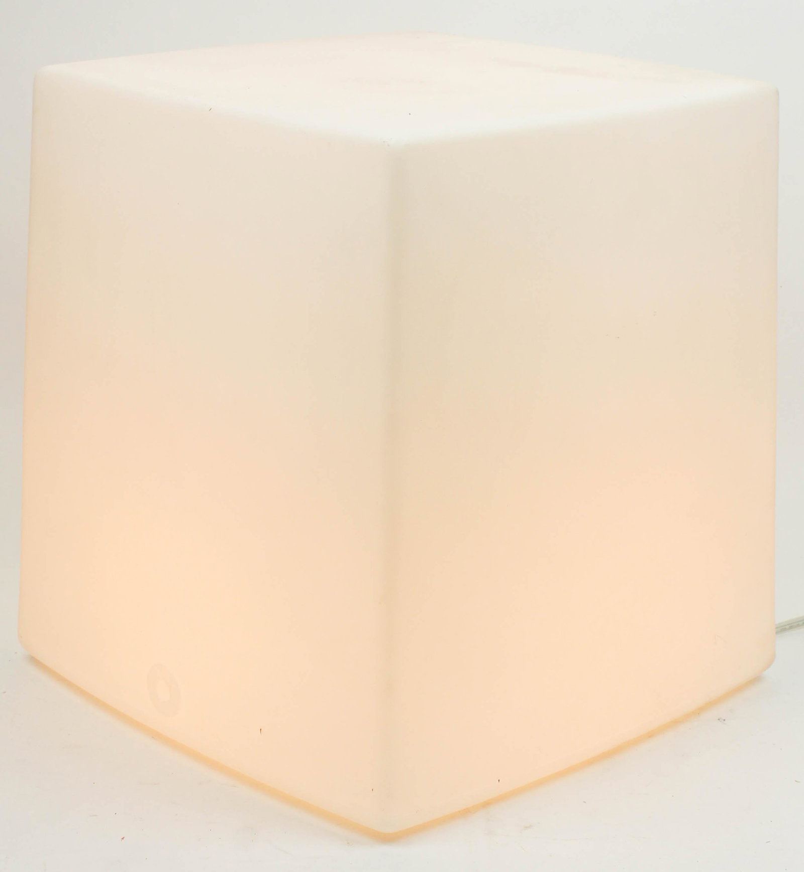 Modern Cube Lit End Table: Contemporary Modern cube lit end table, plastic, 15 1/2" x 15 1/2" x 18"