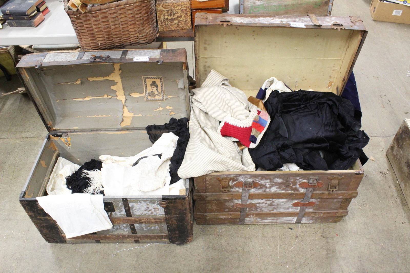 Two Old Trunks With Vintage Clothing: 2 old trunks with vintage clothing (some mold, musty odors)