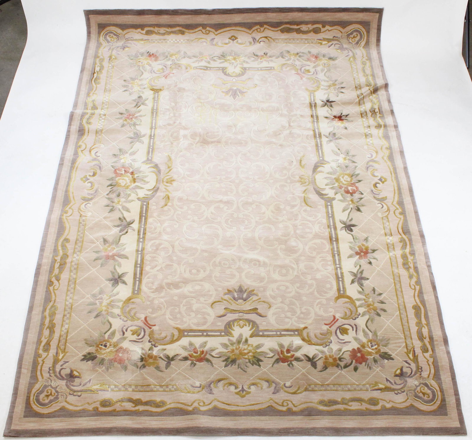 Contemporary Abbyson Tibetan Area Rug: Contemporary Abbyson Tibetan area rug, 100% Himalayan sheep wool, 6' x 9'