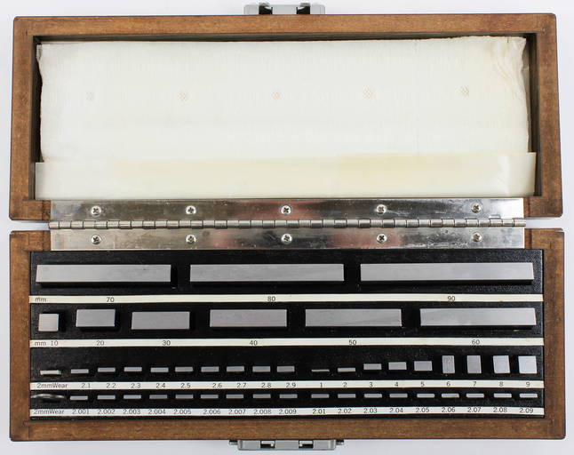 Starrett ber R2s45ma Gage Block Set