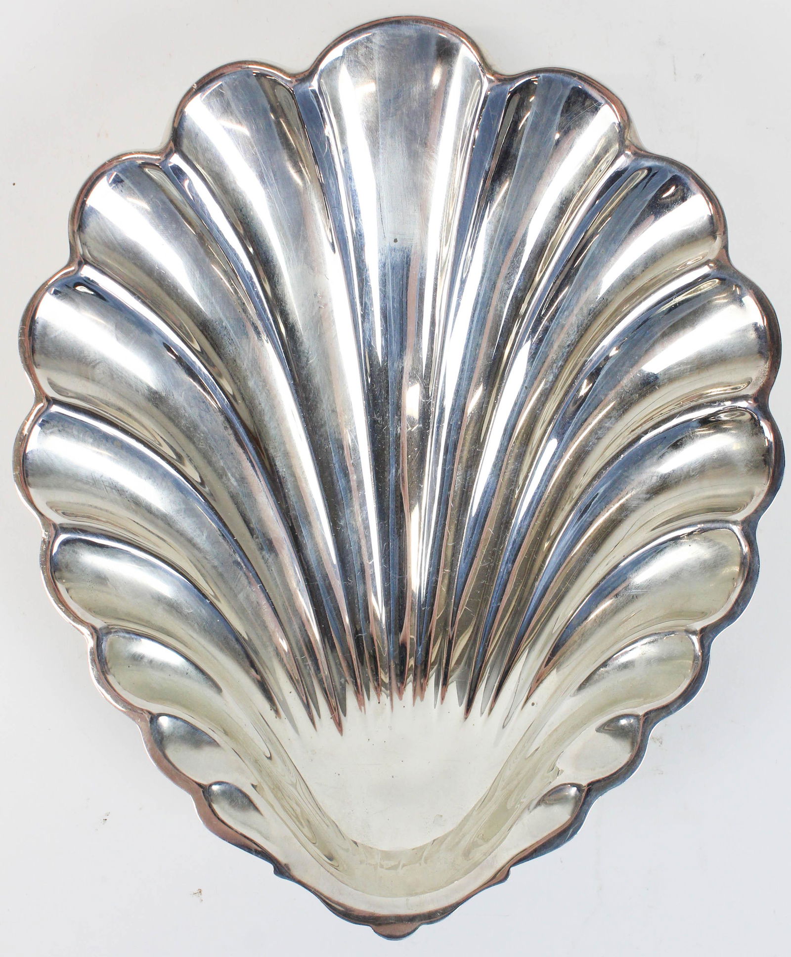 Gorham Shell Form Sterling Silver Serving Dish May 29, 2020 Merrill