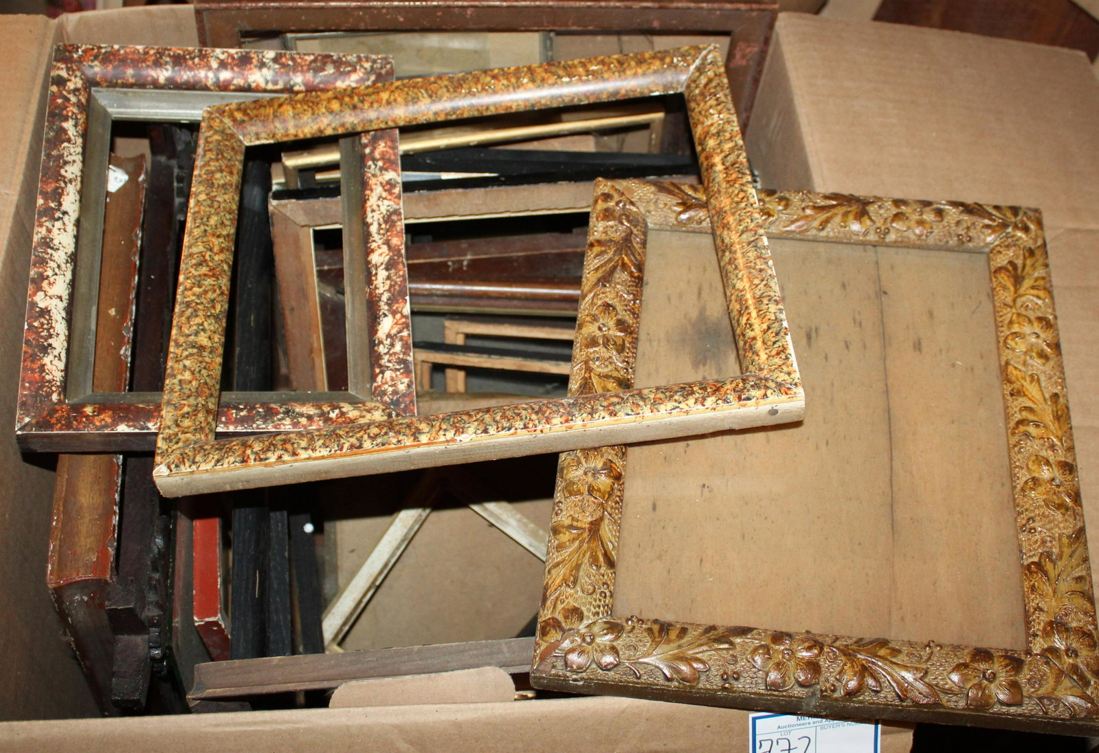 Lot of various 19th and early 20th c frames: Box lot of approximately 20 19th and early 20th c picture frames.