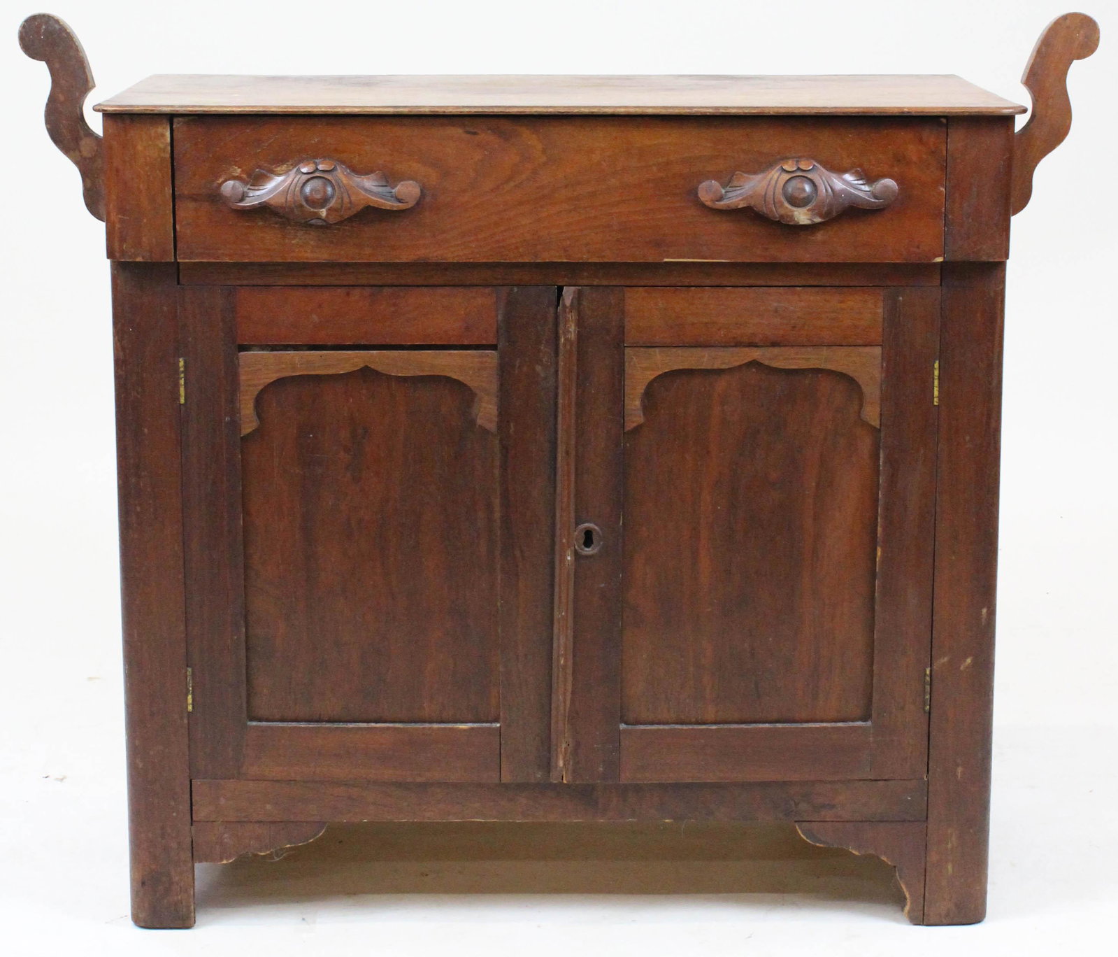 Oak Commode: 19th c Oak Commode as found 15 x 29 x 30"