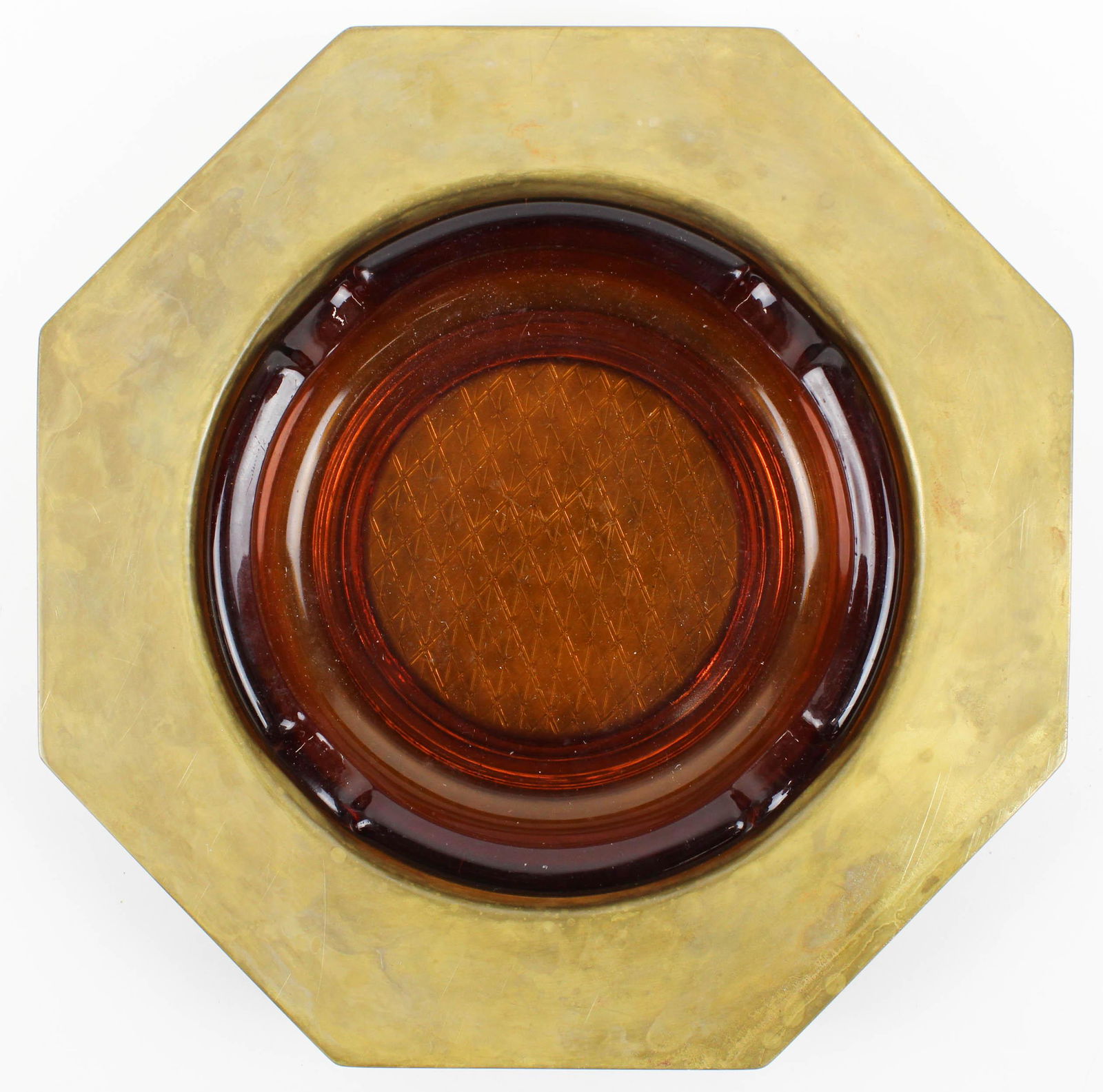 Dirk Van Erp Brass Ashtray: Dirk Van Erp (San Francisco) signed hand wrought open box mark brass Ashtray, amber glass insert,octagonal form, 8 3/4" x 1 1/2"