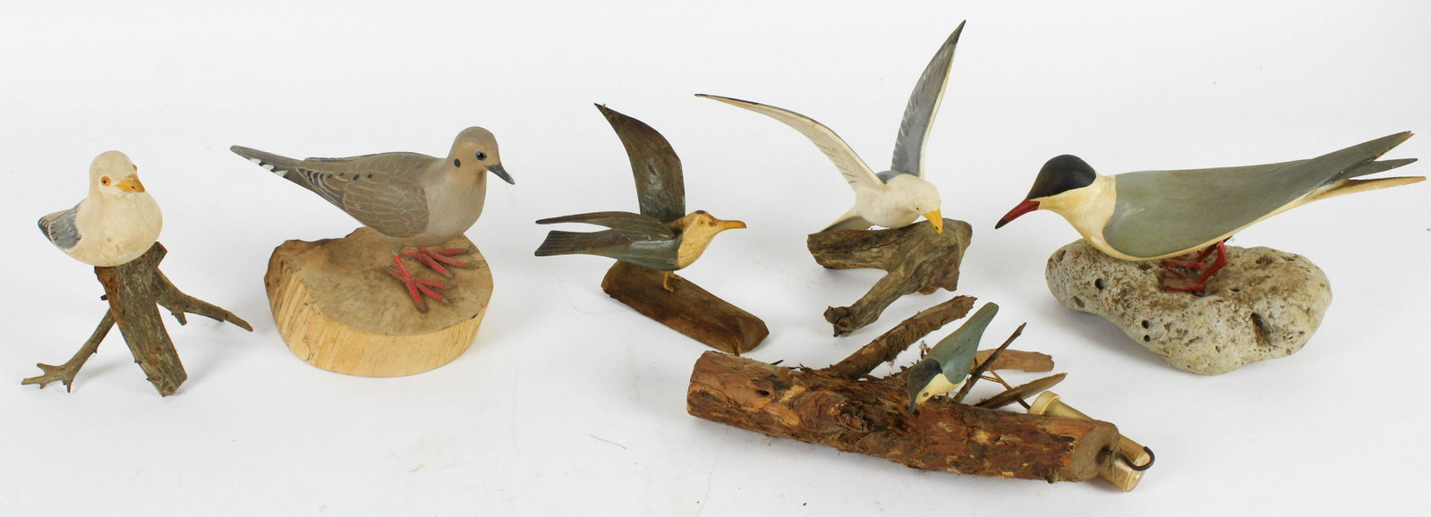 Group of 20th c VT, CT Bird Carvings: Group of 20th c Vermont & Connecticut bird carvings (6 pcs), including 2 H Menard, Cabot, VT signed birds, William S."Bill" Gaunya signed bird, & Charles Hansen signed bird, lengths 4 1/2" to 8 1/4"