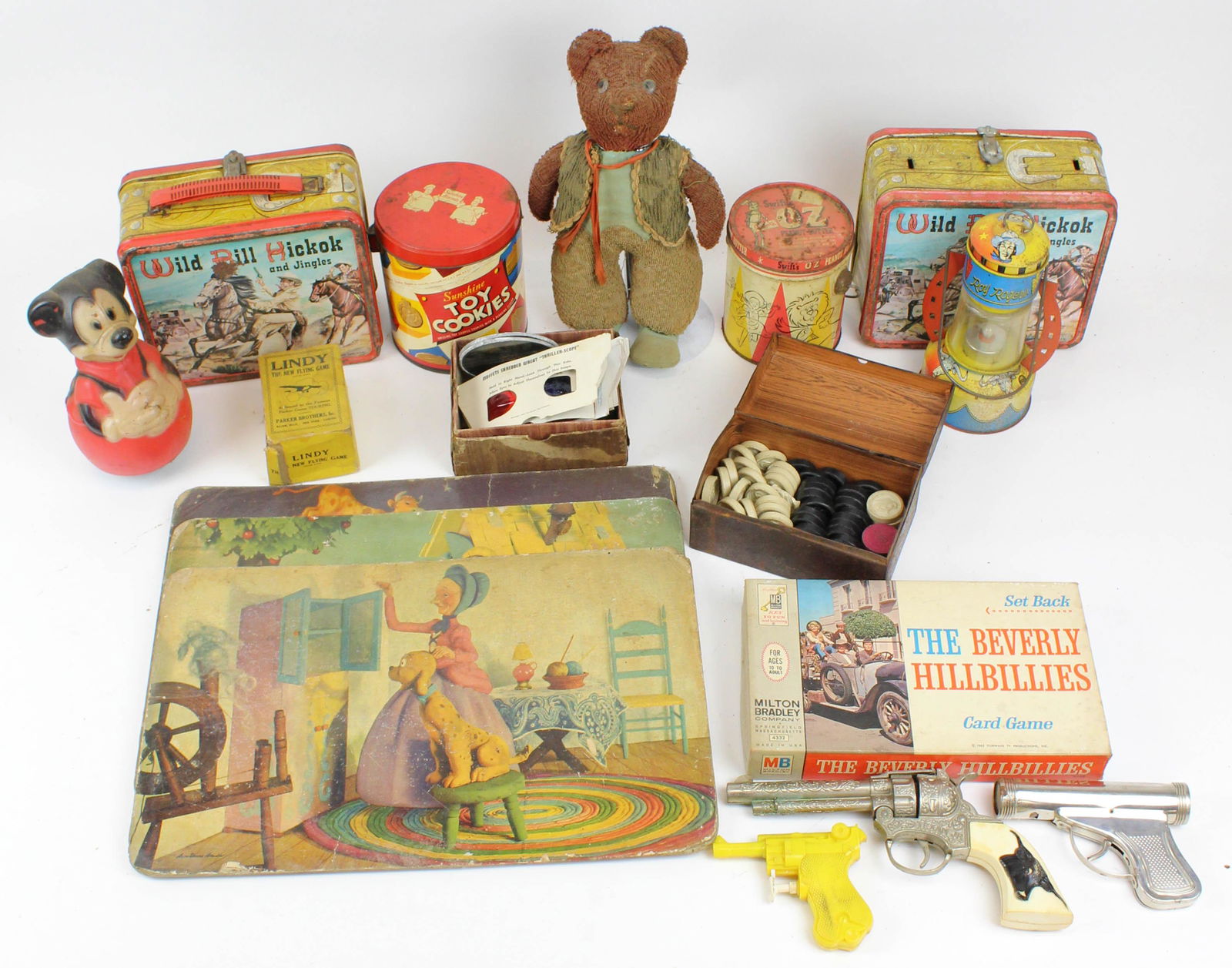 Vintage Toys, Games, Lunch Boxes: Vintage toys, games, and lunch boxes including early teddy bear, Ohio Art Roy Rogers horseshoe lantern, Lindy card game, etc.