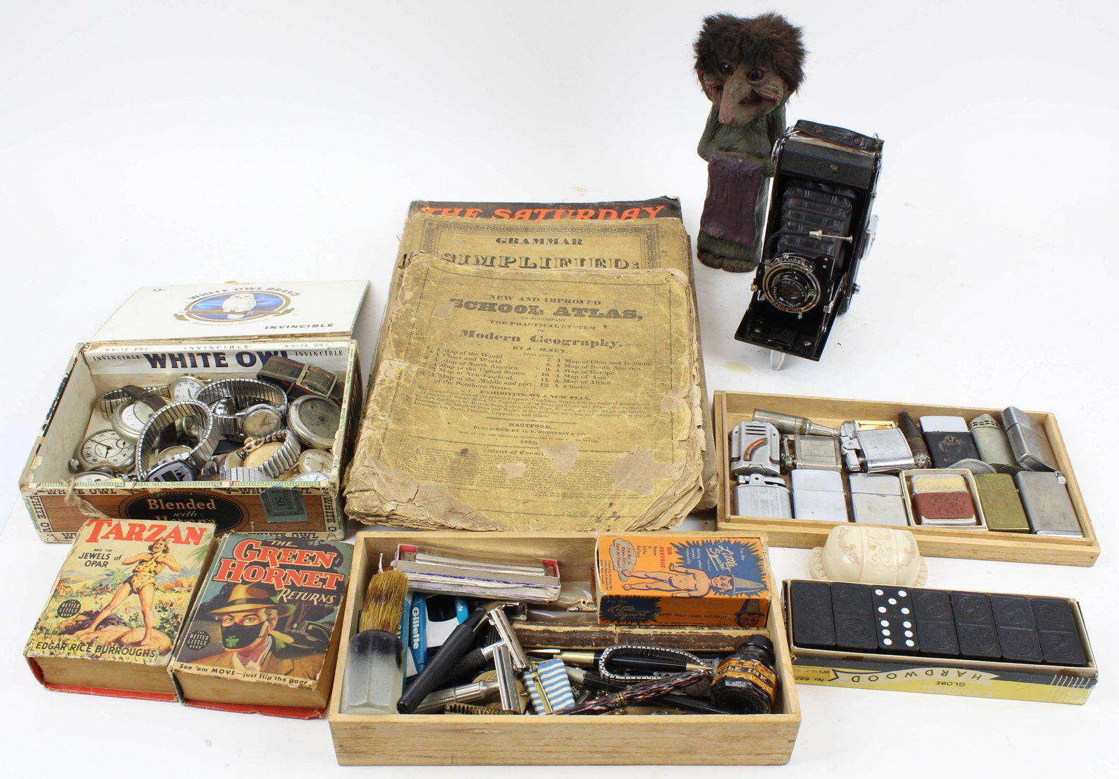 Lot of Watches, Lighters, Gentleman's Accessories: Lot of assorted gentleman's accessories including group of wrist and pocket watches (as found), cigarette lighters (some Zippo and advertising), straight razor, safety razors, mechanical pencils, domi