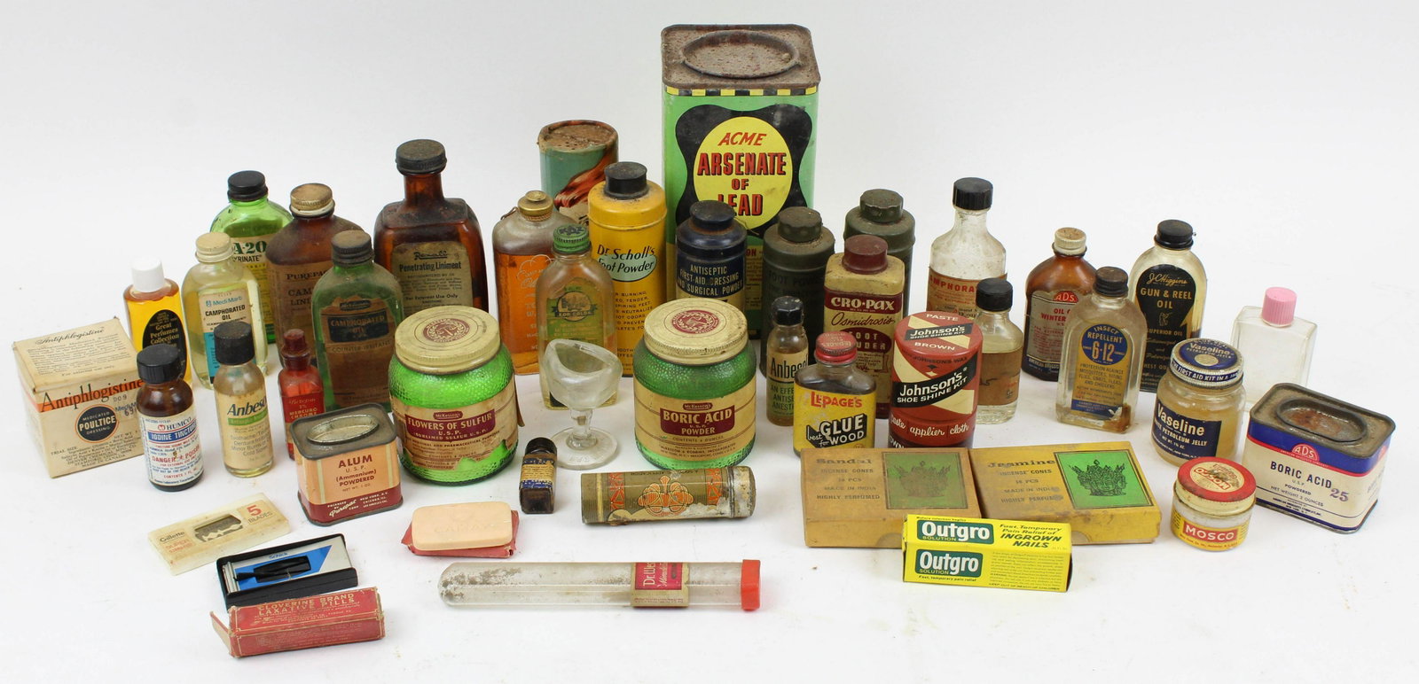 Lot of New Old Stock Pharmacy Bottles and Tins: Lot of Pharmacy Bottles and Tins, some new old stock, vintage cosmetics, etc.