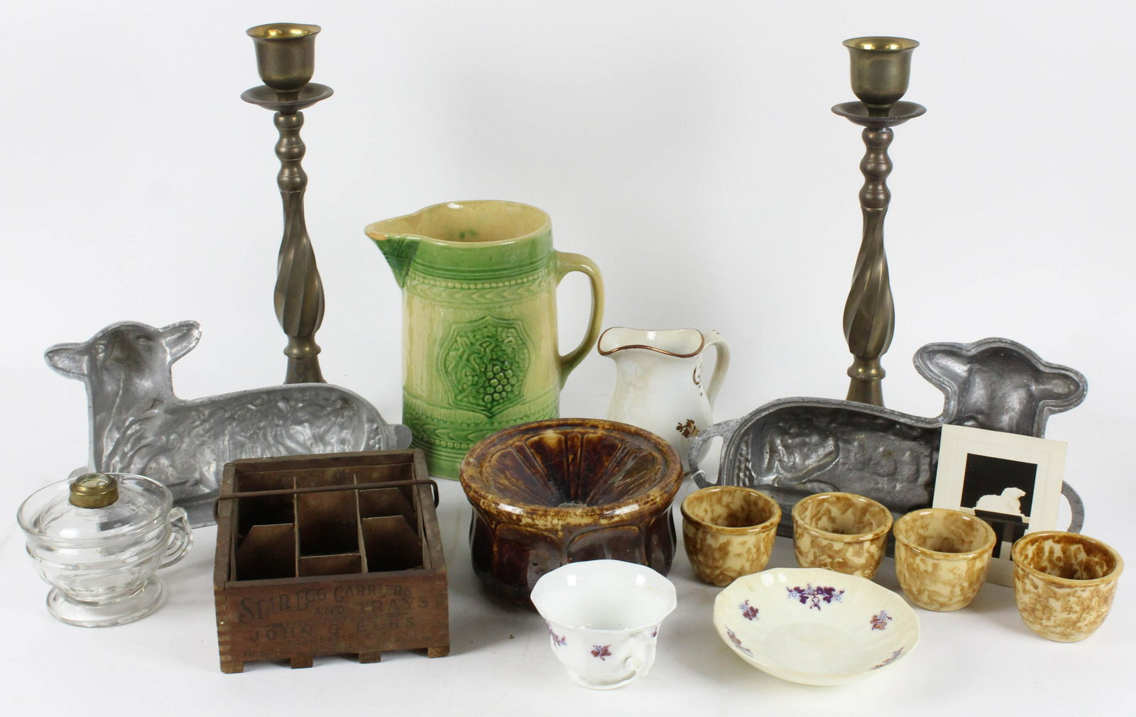 Lot of Country Smalls incl. Stoneware, Lamb mold: Lot of Country Smalls including cast metal Lamb form cake mold, 4 sponge decorated custard cups, stoneware batter pitcher (as found, rim chips), Chelsea cup and saucer, finger lamp, egg carrier, tea l