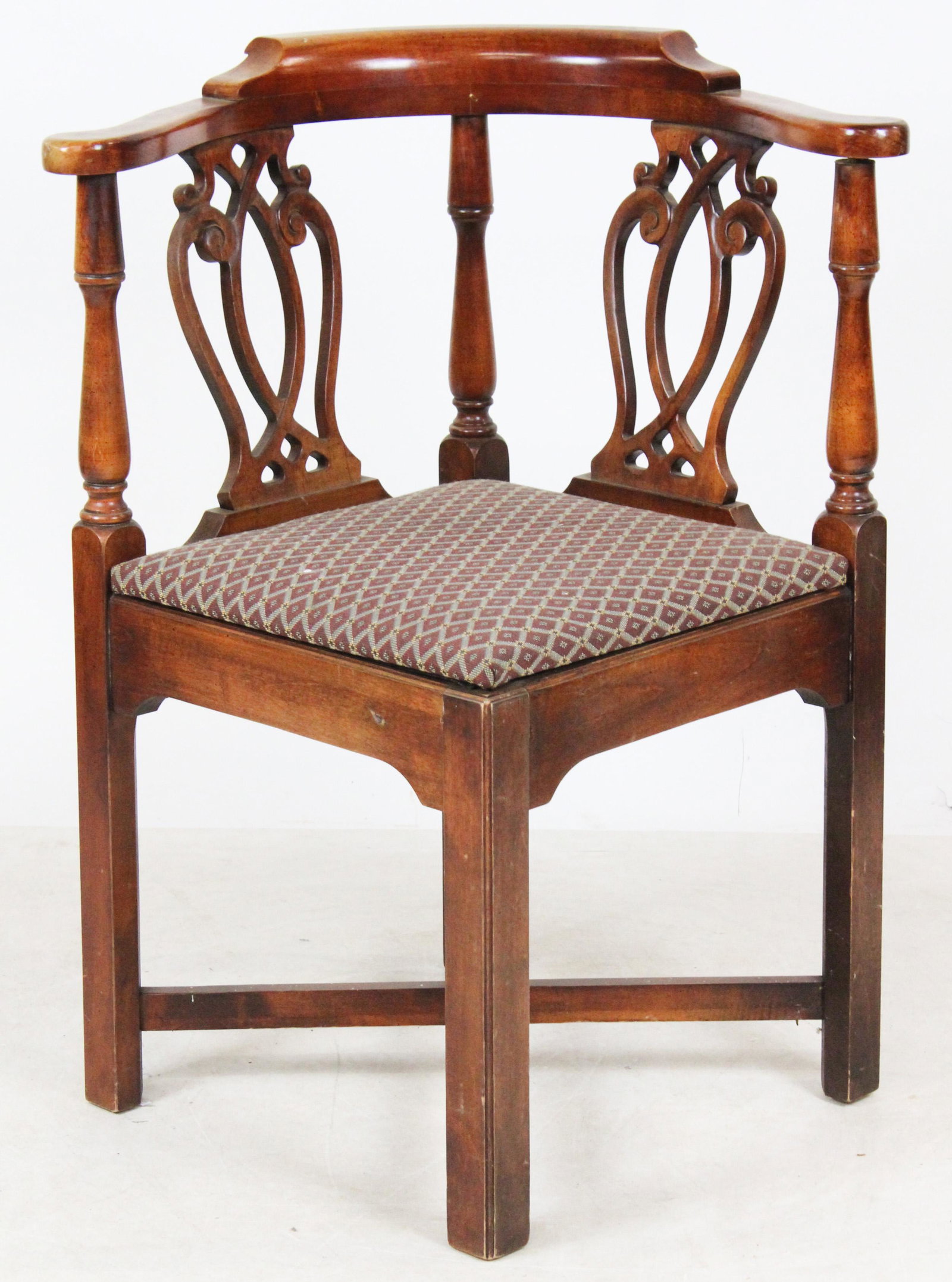 Colonial Revival Corner Chair: 20th c Colonial Revival Corner Chair to be sold to benefit the Brattleboro Museum of Art.