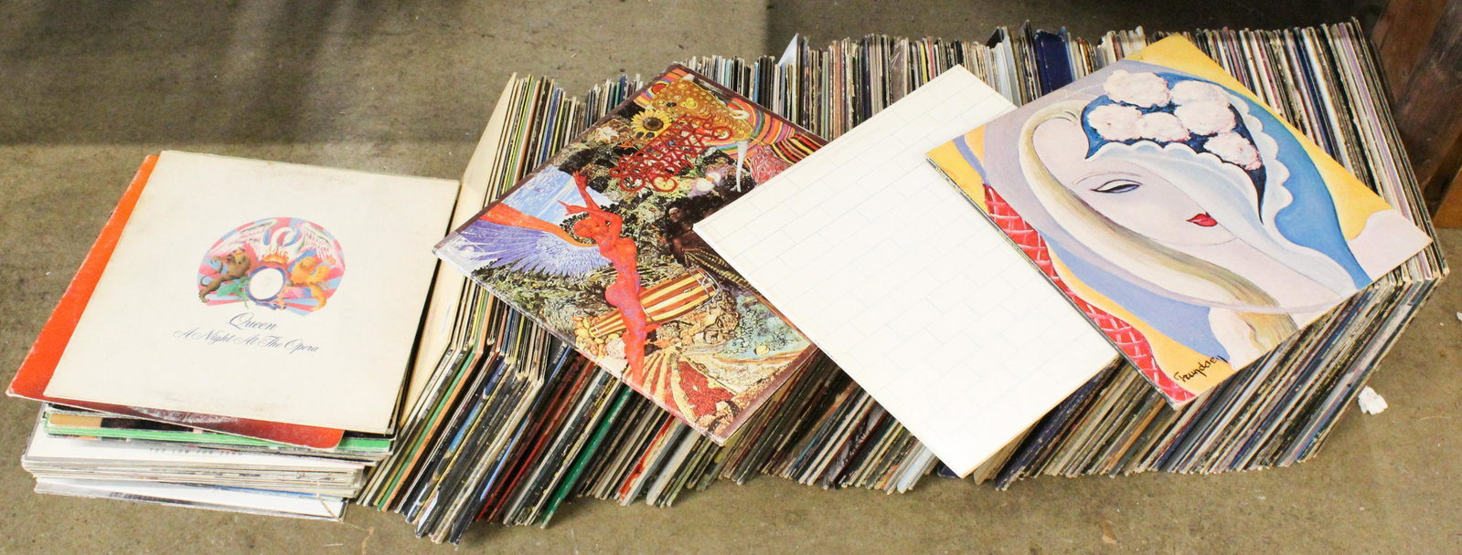 1970's, 1980's Rock Albums 33 rpm LP's: 1970s, 1980's Rock albums (244 pcs), 33 rpm LP's, mostly mainstream rock
