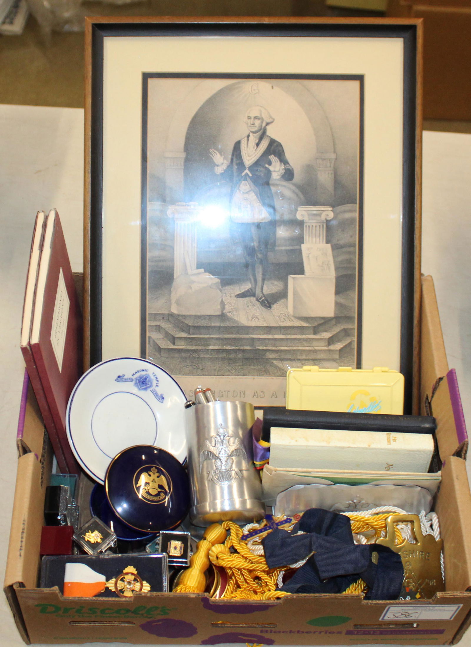 Freemasonry Lot: Lot of Masonic material Currier and Ives Washington as a mason, masonic desk items, Burlington VT Masonic Dish, Bibles, Freemasonry in Vermont book, Lot of Masonic Pins and Cufflinks,
