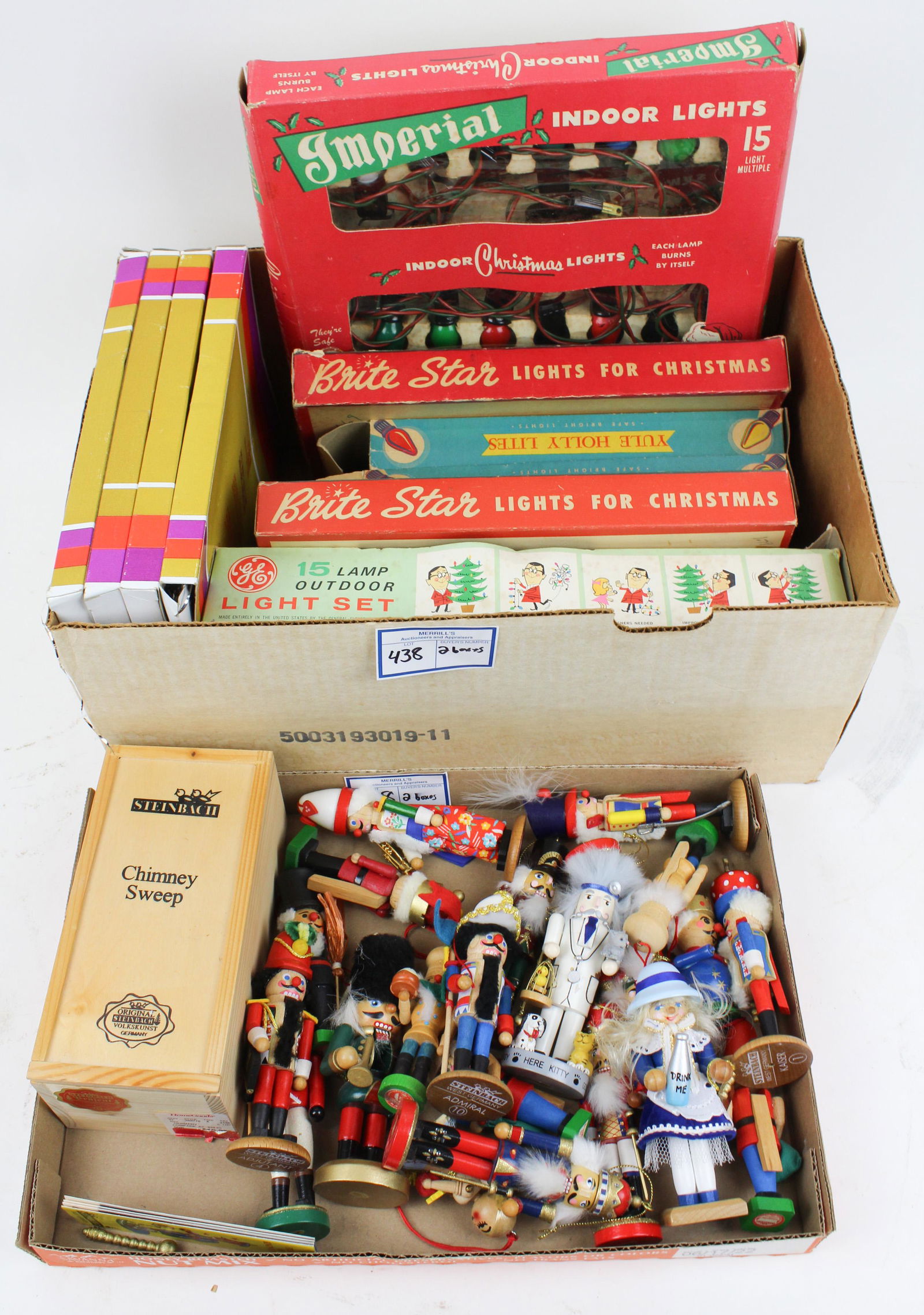 Christmas Nutcrackers, Lights, Decorations: Christmas Nutcrackers, (20 pcs), including Steinbach, hts 2 1/2" to 8", sold with Christmas lights