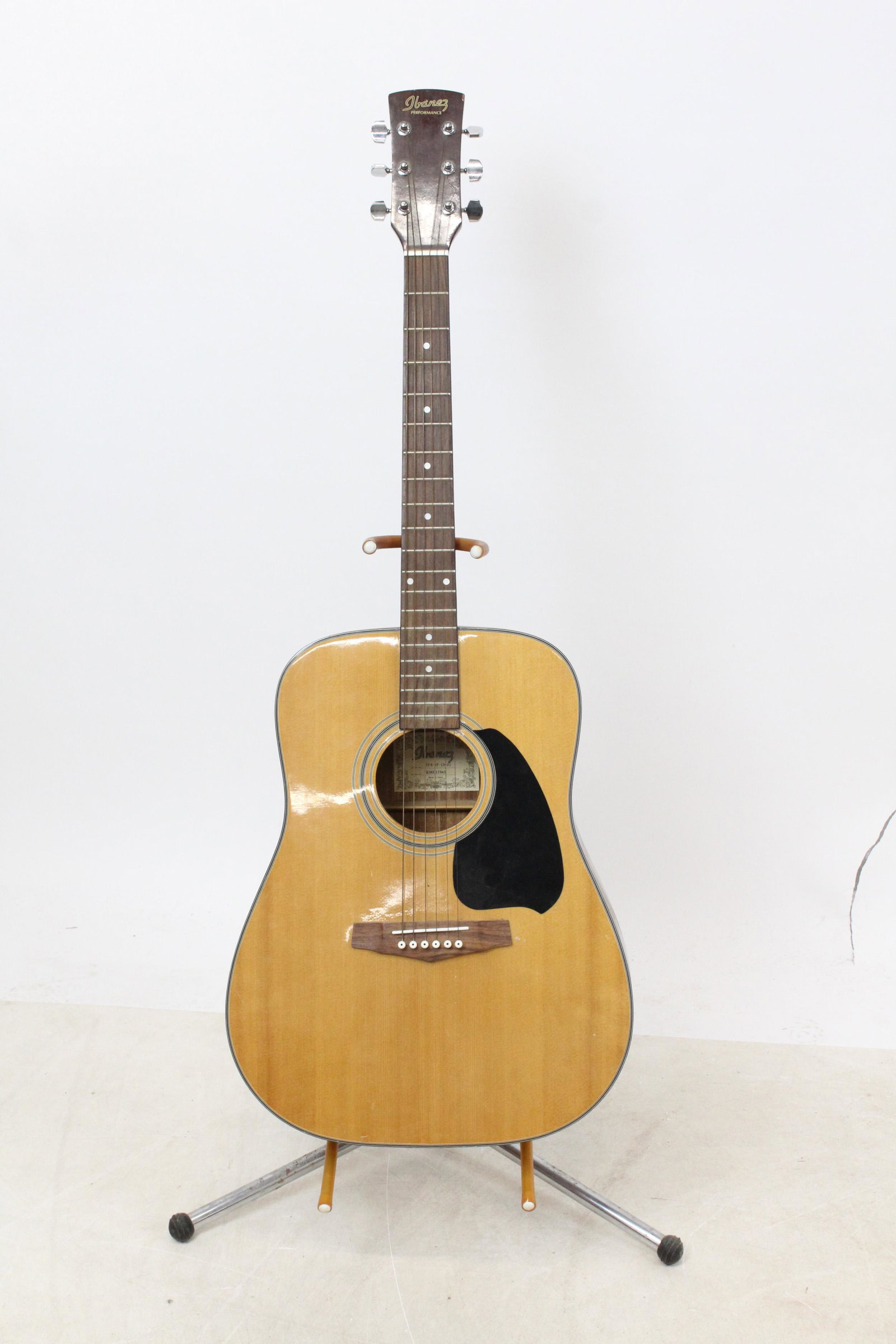 Ibanez Performance Acoustic Guitar: Ibanez Performance Acoustic Guitar